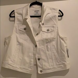 White short sleeve jean jacket